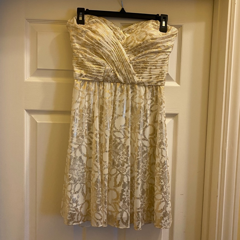 Hailey Logan by Adrianna Papell Strapless Dress